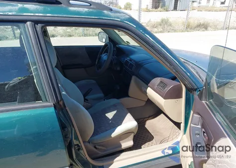 1998 Subaru Forester L z USA, uszkodzony, nr VIN JF1SF6356WH758944